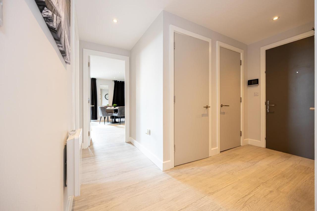 Contemporary 3 Bedrooms Apartment Manchester City ภายนอก รูปภาพ