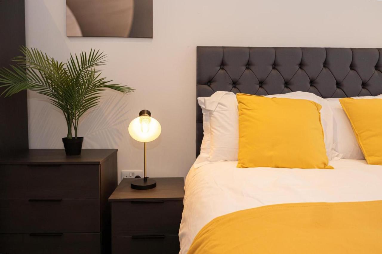 Contemporary 3 Bedrooms Apartment Manchester City ภายนอก รูปภาพ